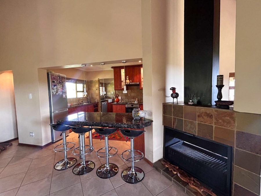 5 Bedroom Property for Sale in Boschenvaal River Front Lodges Free State